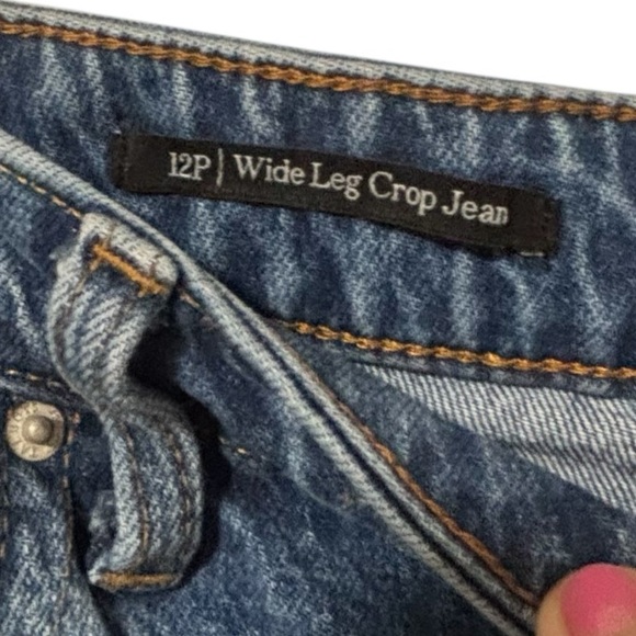 THE LOFT - SZ. 12P - THE HOFFMAN WASH - WIDE LEG CROP JEANS - OMBRE EFFECT - B10 - Picture 12 of 12